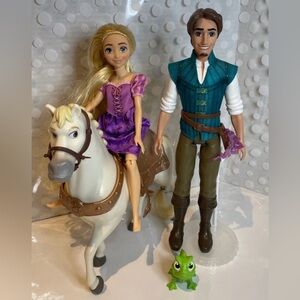 DISNEY TANGLED RAPUNZEL Doll Set with FLYNN RYDER, MAXIMUS, and PASCAL